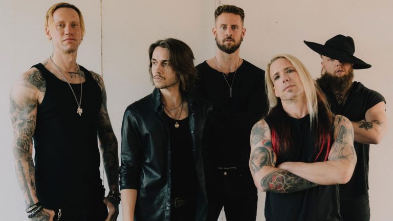 Las Vegas Rockers Velvet Chains Unleash Haunting New Single “How the Story Ends”