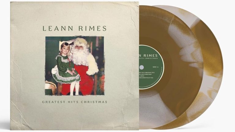LeAnn Rimes Brings Holiday Magic Nationwide with ‘Greatest Hits Christmas Tour’