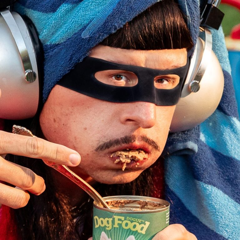 Oliver Tree Returns With Explosive New Single “Superhero” and Announces Fourth Album