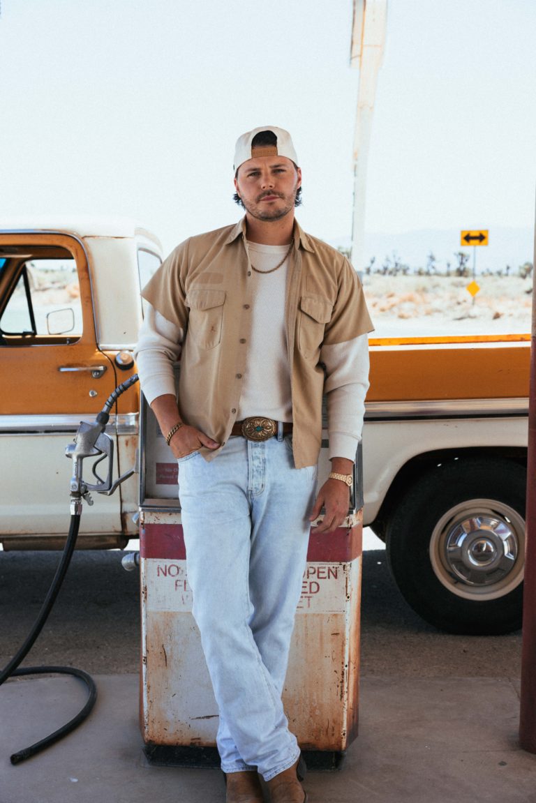 Josh Ross Announces ‘Bud Light Presents Later Tonight’ Tour Across Canada