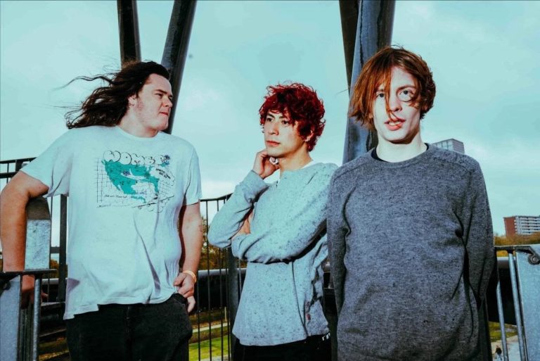 Alt Rock Firestarters thistle. Ink Deal With REX RECS and Unleash Killer New Track ‘tied’