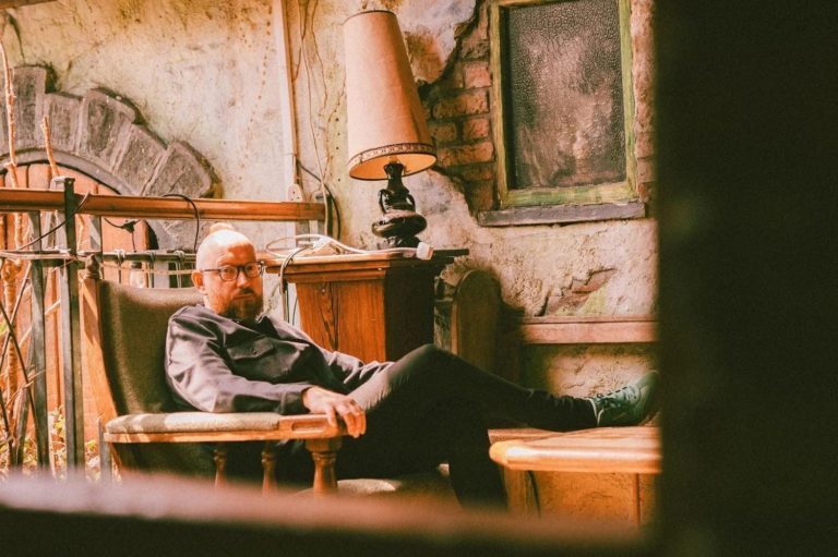 Irish Collective How I Became A Wave Releases Delicate New Single ‘05:00’