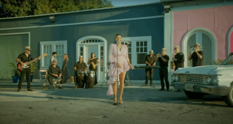 Sada Sends Us Straight To 1950s Havana With Her Gorgeous New Single “Tu Pedacito de Cielo”