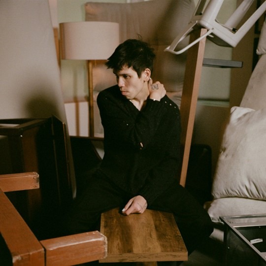 Clinton Kane Shares Soul-Baring New Single ‘Fallen Leaves’