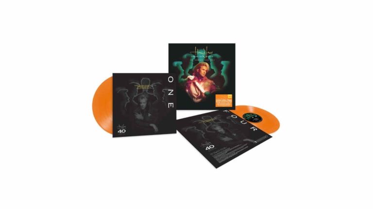 Howard Jones Celebrates 40 Years of ‘Dream Into Action’ With Limited Edition Double Vinyl ‘Farmyard Sessions’