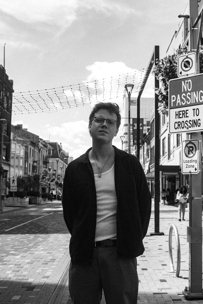 Singer-Songwriter Addi John Breaks Emotional Ground With New Single “These Walls”