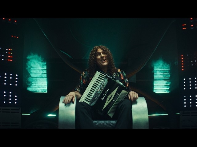 Comedy Musician Weird Al Announces Massive ‘Bigger and Weirder Tour’