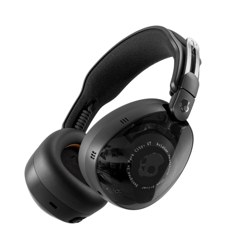 Skullcandy Delivers Immersive Audio with Aviator 900 ANC Headphones