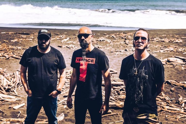 Lomor Sharpens The Riff On ‘Tantine Lo Clou’