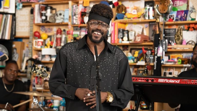 Beenie Man Brings Maximum Velocity Dancehall Fire To The Tiny Desk