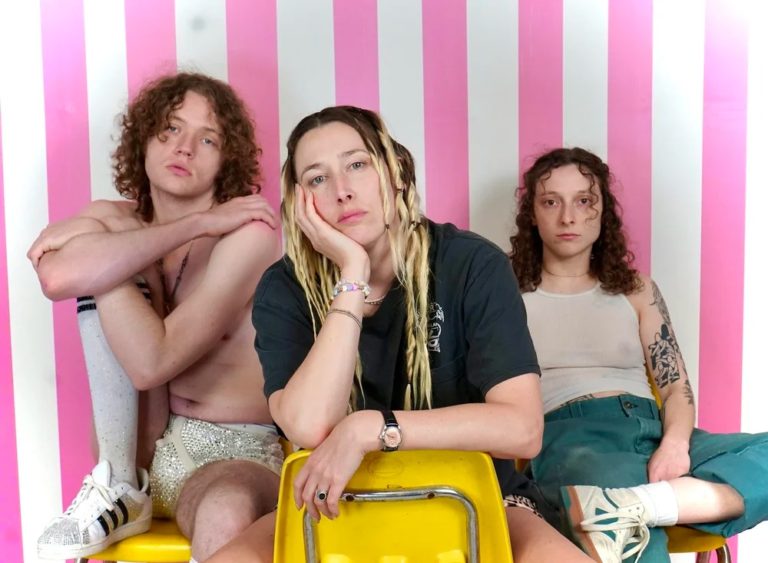 The Bobby Lees Charge Forward With Ferocious New Single “Napoleon”