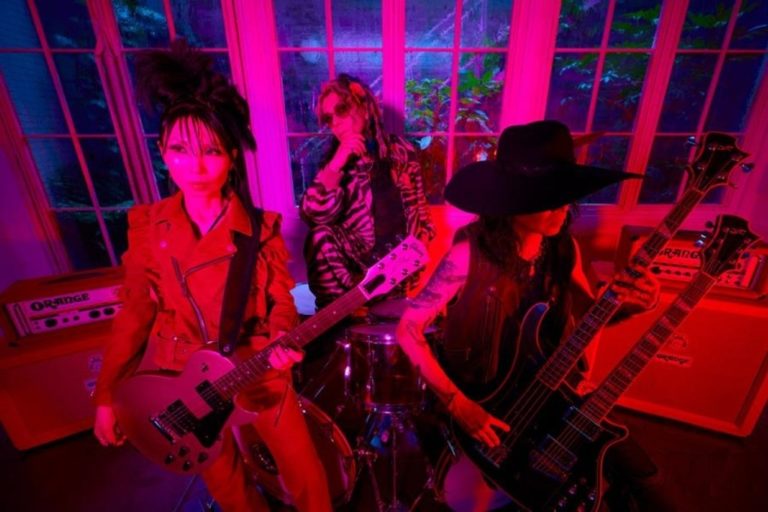 Boris Celebrate ‘Pink’ And ‘dronevil’ With 20 Year Anniversary Editions