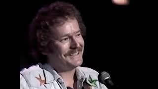 Watch Gordon Lightfoot Captured at His Peak on Soundstage 1979