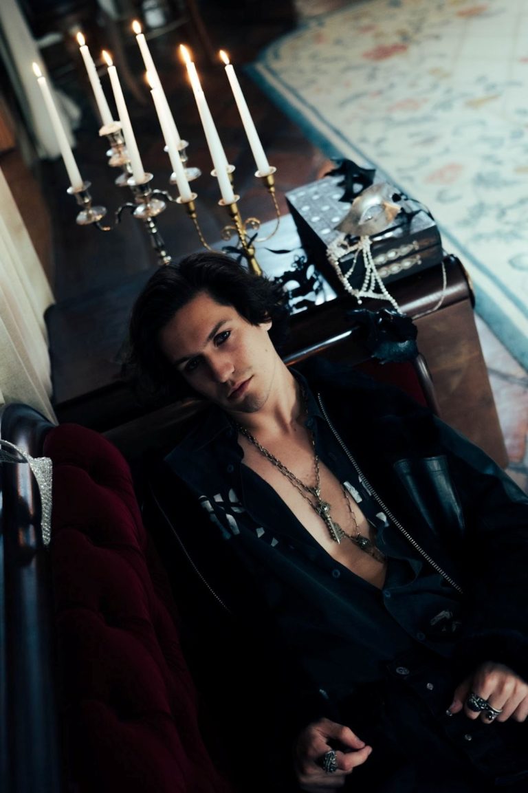 Pop-Punk Prince Huddy Unveils Fiery New Single “Burn The Ballroom Down” Featuring Vic Fuentes