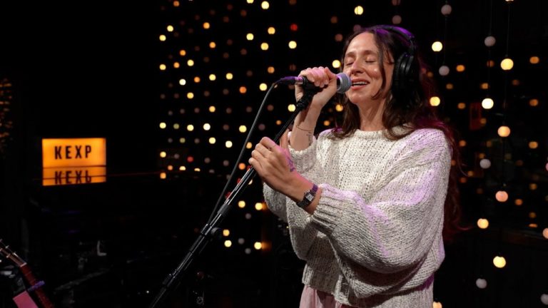 Waxahatchee Delivers Intimate Studio Set For KEXP Live Session