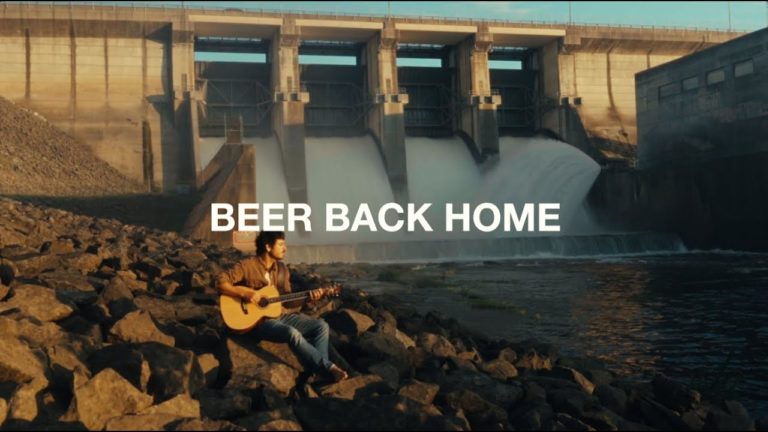 Morgan Evans Celebrates Homecoming Joy On “Beer Back Home” Country Single