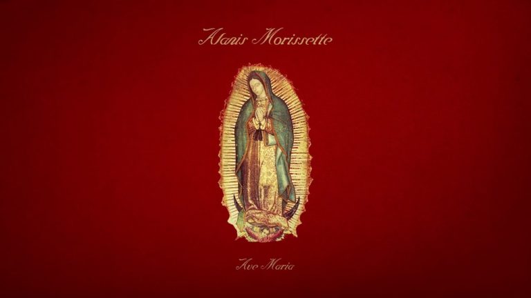 ALANIS MORISSETTE Unveils Soulful “Ave Maria” for Annual Holiday Tradition