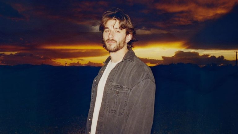 Jonah Kagen Announces 2026 ‘Sunflowers And Leather’ Headlining Tour