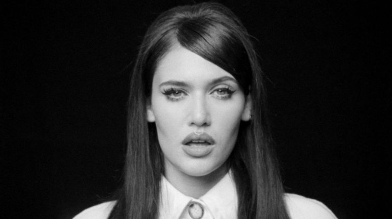 Rising Pop Phenomenon Sienna Spiro Unveils Powerful “Die On This Hill” Video