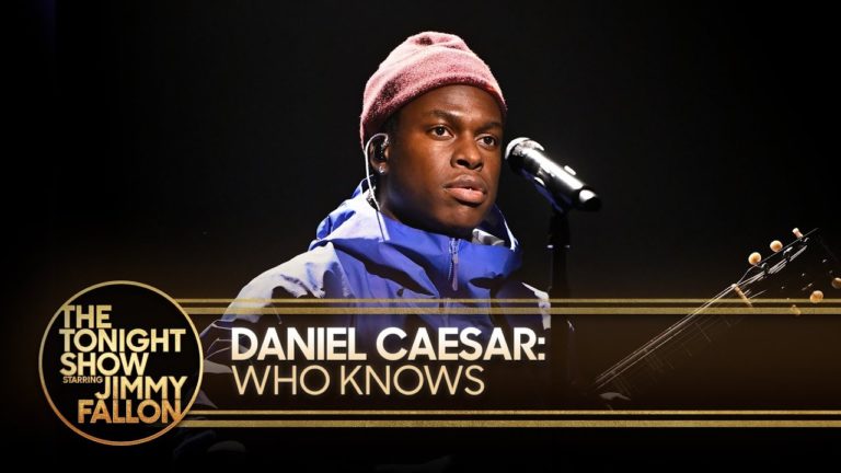 Daniel Caesar Performs “Who Knows” From ‘Son Of Spergy’ on The Tonight Show