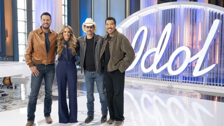 Brad Paisley Joins American Idol As Guest Mentor For Top 20 Episodes