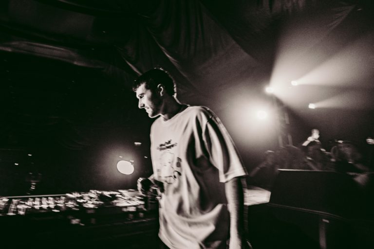 Fred Again.. Expands USB Universe With “HARDSTYLE 2” Collaboration