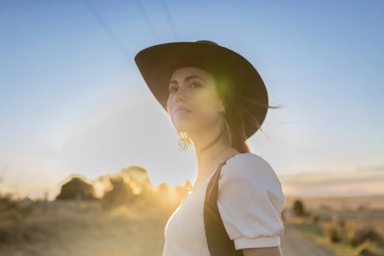 Georgia Scarlett Finds Her Way With The Sunlit New Single “Finding My Destination” From The Album ‘Rhythm Of Life’