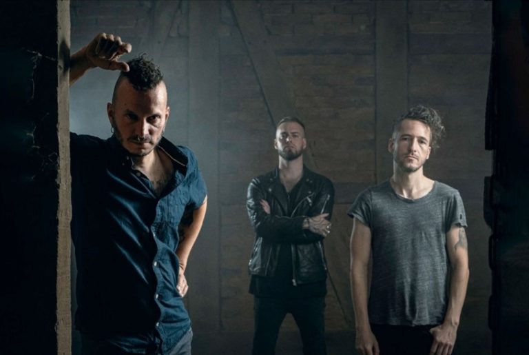 German Rock Metal Trio The Hirsch Effekt Share New Single “Die Brücke”