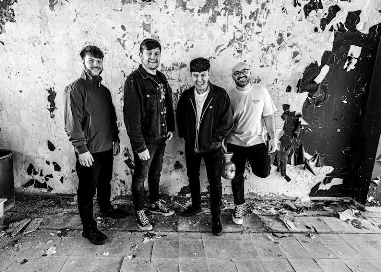 Swansea’s The Stray Pursuit Drop Electrifying New Single “Coming Home” Produced By Grammy-Nominated Romesh Dodangoda