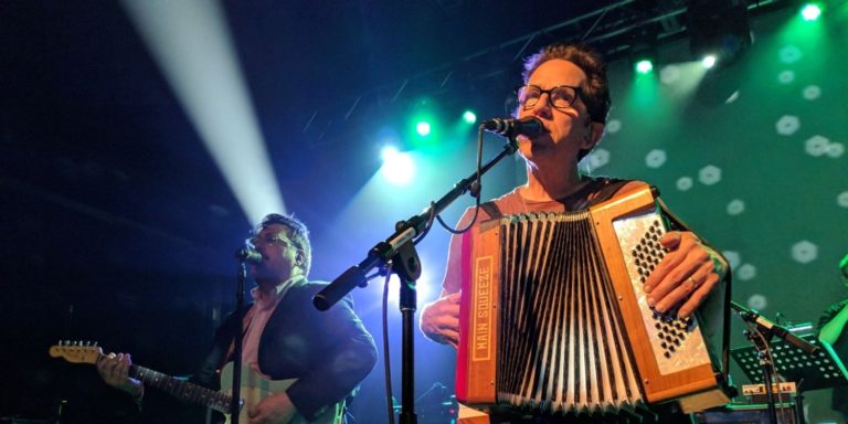 They Might Be Giants Stretch “Bigger Show Tour” With Multi-Night Theatre Runs Across The U.S.