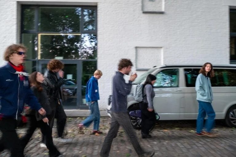 London Seven Piece The Orchestra For Now Share Expansive Single “Deplore You / Farmers Market”