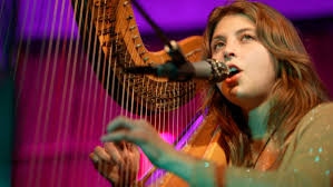 Mikaela Davis Gives Grateful Dead’s “Bird Song” A Luminous Harp-Led Rebirth