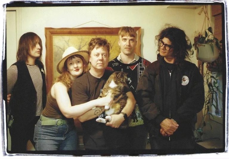 Rayon Share Whacked Out “Shopping” Single And Super 8 Video