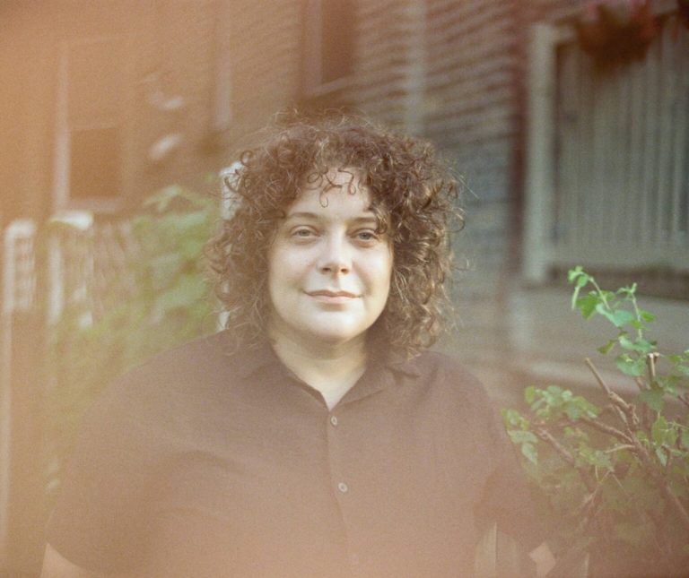 Em Spel Debuts New Single “The Tide” From Upcoming Album ‘Bird Or Snake’