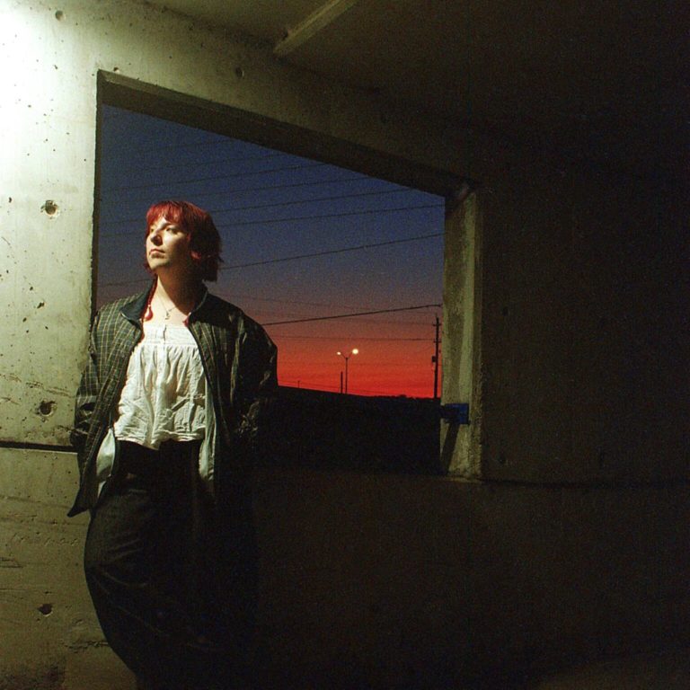 Indie Pop Songwriter fanclubwallet Unveils First Love Song “Moving Unison”