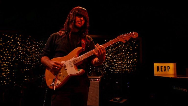 Psychedelic Trio Khruangbin Deliver Mesmerizing Full Live Session on KEXP