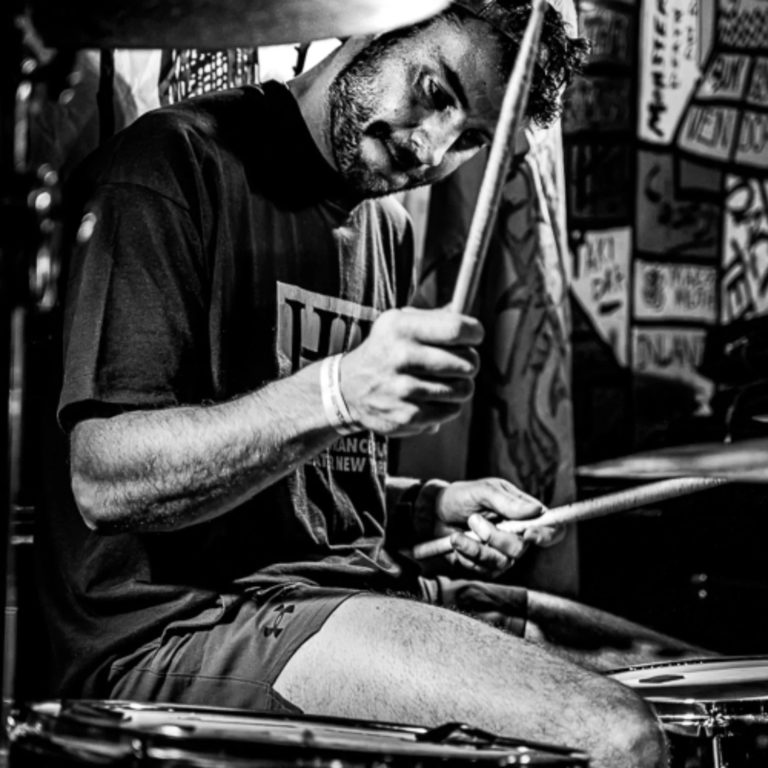 Alternative Rock Band Moletrap Release Politically Charged New Single “Chicken”