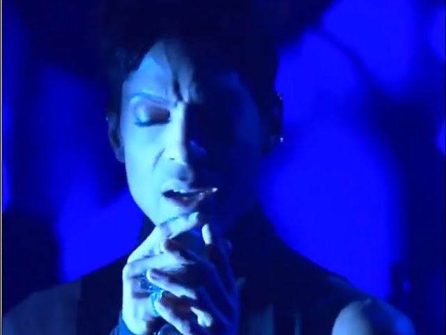 Video: Prince Shines On ‘Live At The Los Angeles Forum 2011’