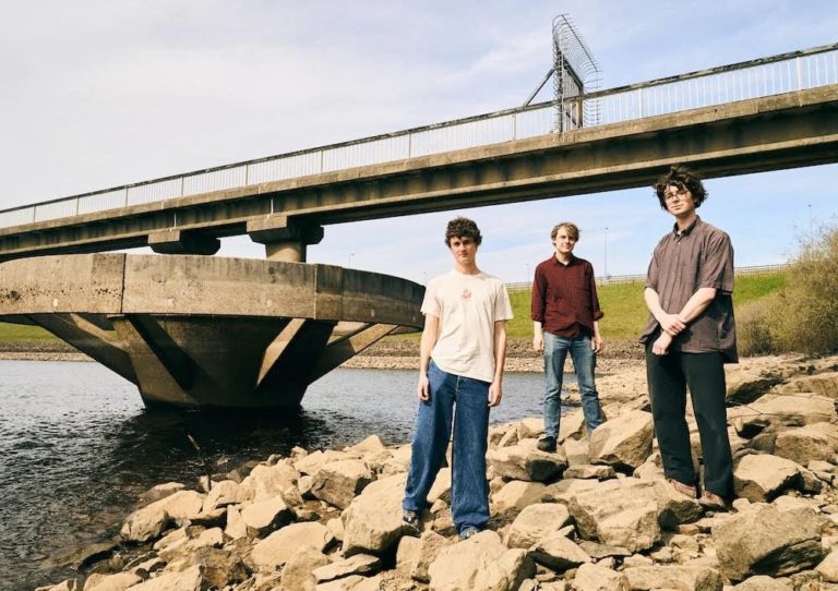 Post-Rockers Shaking Hand Release Eight-Minute Epic “Cable Ties” From Debut Album
