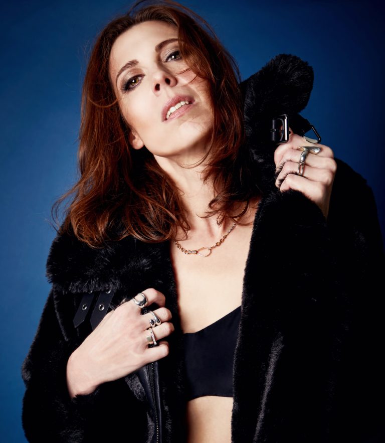 London-Born Indie Rocker Louise Aubrie Takes on Los Angeles With New Single “Midnight Calls”