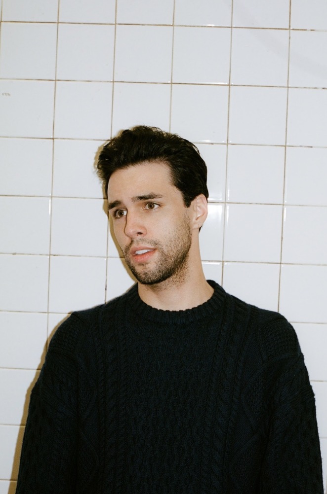 Retro-Pop Singer-Songwriter Stephen Sanchez Announces ‘Love, Love, Love’ Album And Title Track