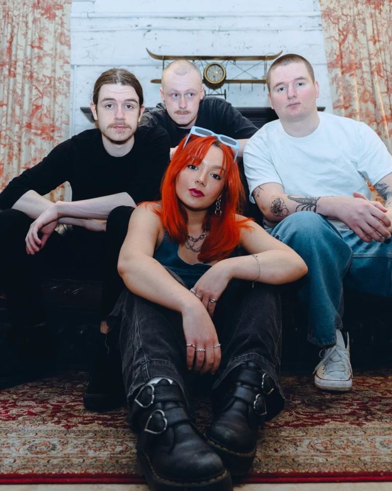 Alt-Rockers Red Vanilla Announce Second EP ‘Where I Should Be’ With Acoustic Single “Sunkissed Pools”