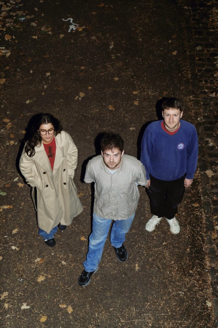 Bristol Rock Trio Sunglasz Vendor Unveil Brooding New Single “Was On Fire”