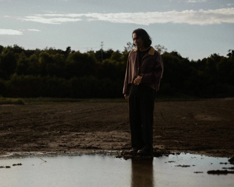 Lecx Stacy Releases “Safe In Your Hands, I Clasp”