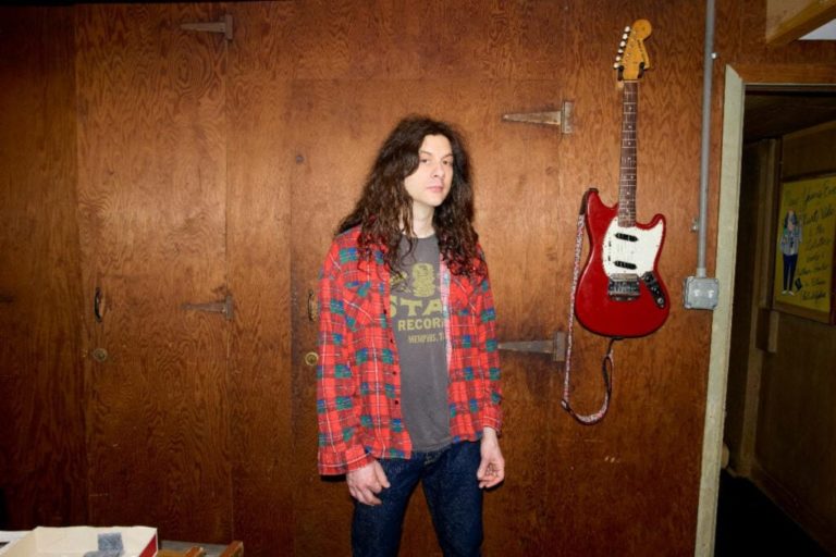 Kurt Vile Announces New Album ‘Philadelphia’s Been Good to Me’ and a Massive World Tour