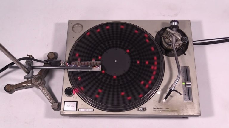 Experimental Artist Graham Dunning Turns Ball Bearings and a Spinning Turntable Into a Live MIDI Drum Machine