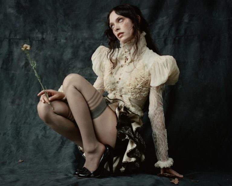 Holly Humberstone Brings the “Cruel World Tour” to North America This Summer Behind Sophomore Album