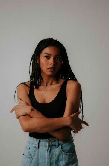 Scottish Soul Force Brooke Combe Signs to Fontana Records and Drops the Stunning “Tears Won’t Lie”