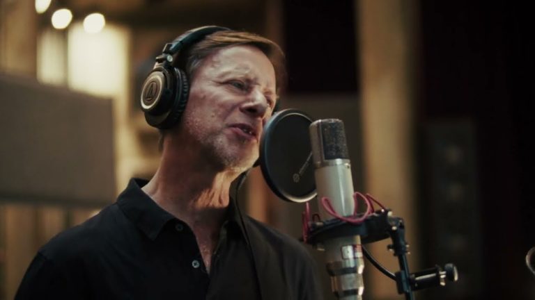 Singer-Songwriter Pete Muller Shares Stunning “Stopping Time” Video Shot at Peter Gabriel’s Real World Studios