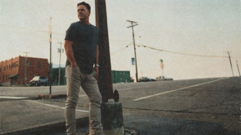 Country Favorite David Nail Returns With ‘Flowers,’ His First Full Album In Ten Years